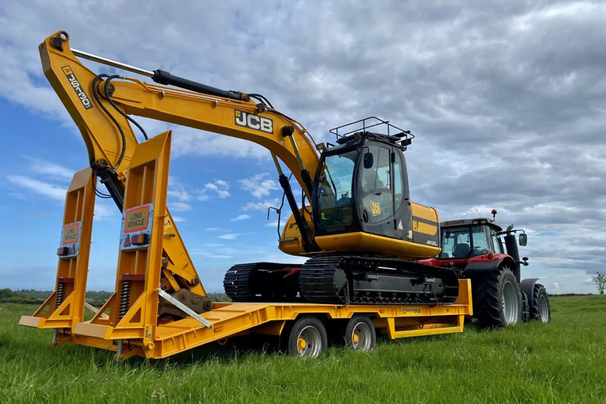 JCB digger with tractor